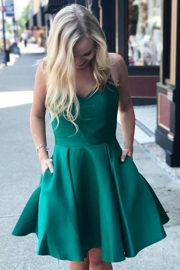 A Line Green Spaghetti Straps V Neck Satin Open Back Homecoming Dresses with Pockets H1299 Rjerdress