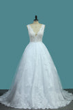 A Line Lace V Neck Bridal Dresses With Applique Open Back Court Train