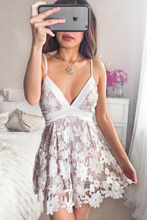 A-Line Spaghetti Straps Short Lace V Neck Ivory Homecoming Dress with Bowknot RJS658 Rjerdress