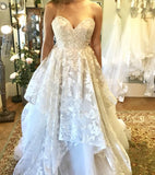 A-line 3D Lace Appliques V Neck Strapless Wedding Dresses Chapel Train Wedding Gowns RJS924 Rjerdress