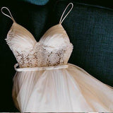 Charming Lace Ruffles Tulle Puffy Spaghetti Strap Wedding Dresses, Beach Wedding Dress Rjerdress