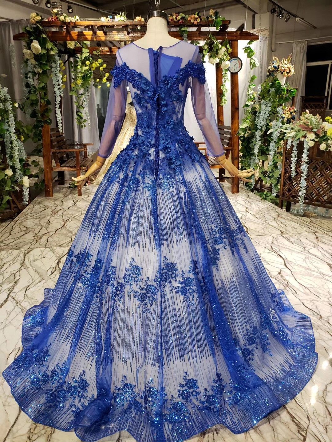 Charming Long Sleeve Round Neck Tulle Blue Beads Ball Gown Party Dresses with Lace up P1089 Rjerdress