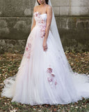 Classic Line Tulle Strapless Sweetheart Wedding Dresses With 3D Flowers Rjerdress