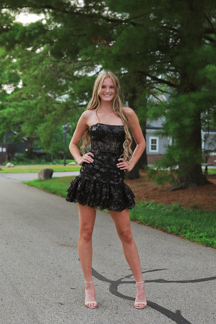 Cute Sequin Tiered Appliques Strapless Homecoming Dress Rjerdress