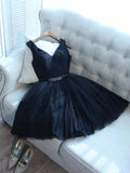 Elegant Black Sleeveless Homecoming Dresses Short Lace V Neck Dresses RJS430