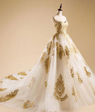 Elegant Gold Neck Tulle Strapless Sweetheart Lace Ball Gown Prom Dress Quinceanera Dress RJS447