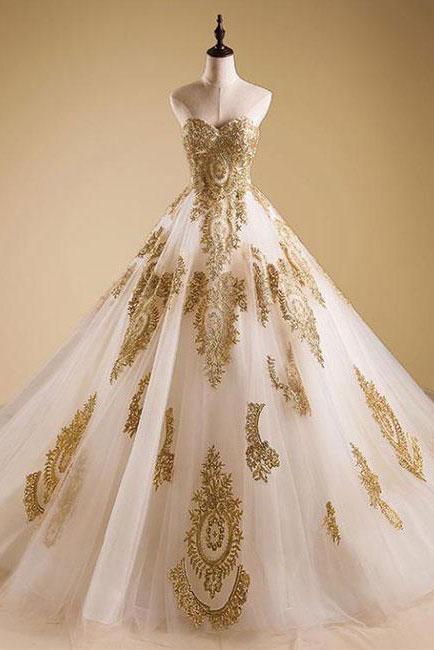 Discover 221+ white and gold gown super hot