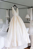 Elegant Straps V Neck Ball Gown Ivory Satin Backless Wedding Dresses with Pockets W1089 Rjerdress