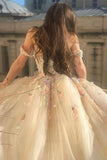 Gorgeous Ball Gown Off the Shoulder Sweetheart Tulle Appliques Wedding Dresses Rjerdress