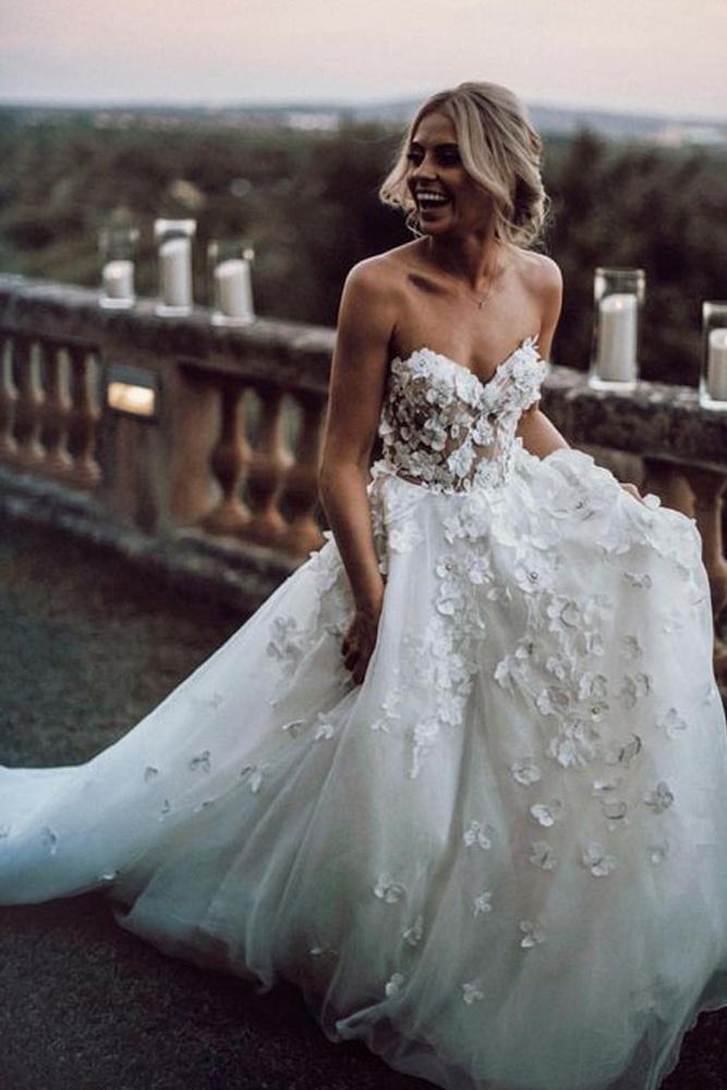 Gorgeous Ball Wedding Dresses Off Shoulder V Neck Simple Satin Gowns Sweep  Train | eBay