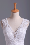 Hot Bridal Dresses Mermaid V-Neck Court Train Satin With Applique Open Back Rjerdress