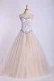 Quinceanera Dresses Sweetheart Beaded Neckline And Waistline Ball Gown Floor-Length Tulle&Lace Rjerdress