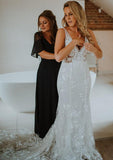 Shinny V Neck Sleeveless Mermaid Lace Applique Wedding Dresses Rjerdress