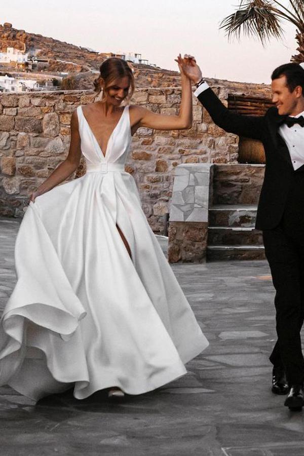 Folded Tulle - Simple A-Line V Neck Wedding Dress, White – Jinza Bridal