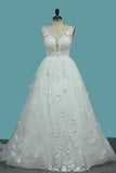 V Neck Lace Mermaid Bridal Dresses With Applique Chapel Train