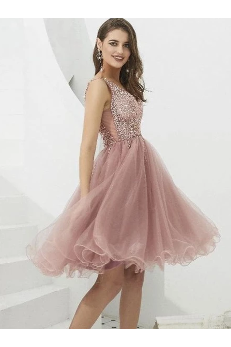 V-Neck Tulle With Beaded Short Homecoming Dresses Rjerdress