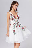 White Lace V Neck Homecoming Dresses with Floral Print Backless Short Cocktail Dresses Rjerdress