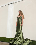 Long Mermaid Spaghetti Straps V Neck Satin Backless Evening Dress Charming Applique Prom Dresses